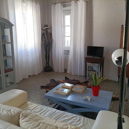 ヴィアレッジョ Casa Di Titta Vicino Al Mareヴィラ エクステリア 写真